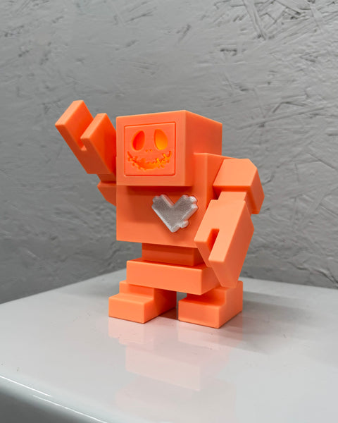 6" PUMPKIN GLOW IN THE DARK Lovebot - 6" / 155mm Designer Toy - Edition Ltd. to 13 pcs.