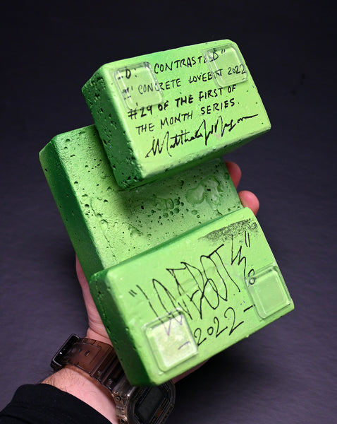 CONTRASTED 1ft Concrete Lovebot 1/1