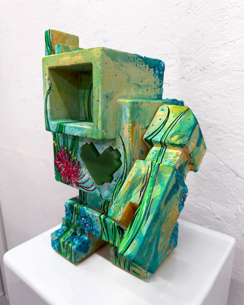 Veloria a.k.a Unique 1 - 1ft Concrete Lovebot