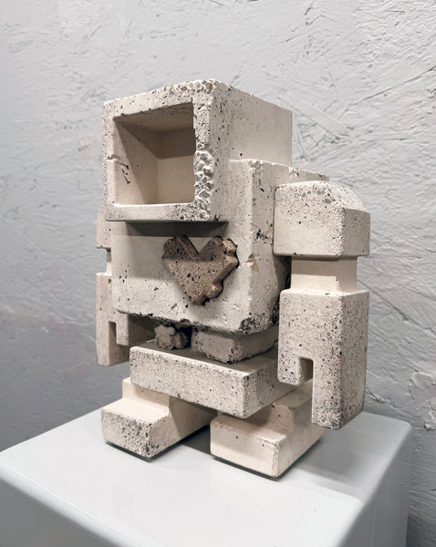 WHITE AND STONE - 1ft Concrete Lovebot